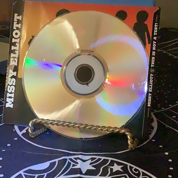 Missy Elliot CD this is not a test. Good shape parental advisory explicit - Picture 3 of 6